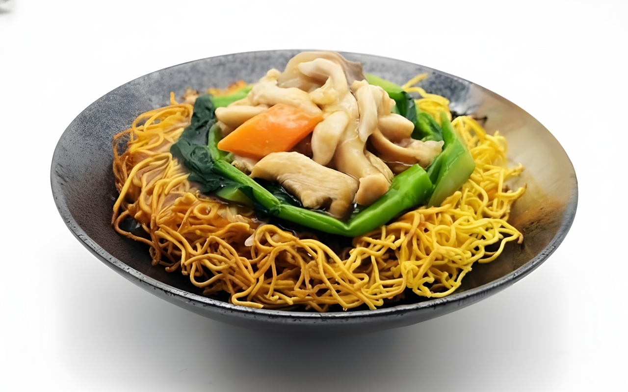 E19. Chicken with Vegetable Chow Mein