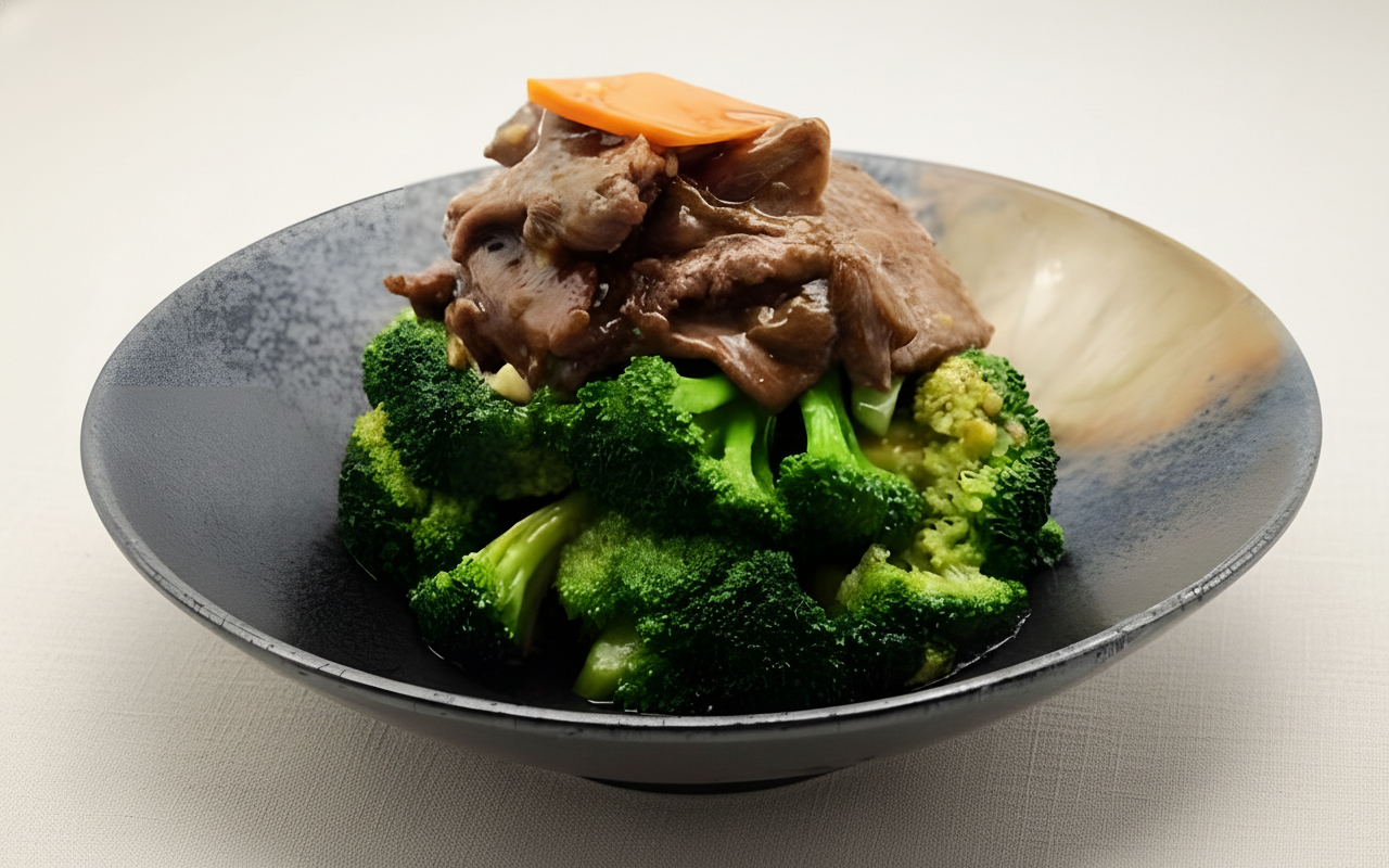 K25. Stir Fried Beef with Canadian Broccoli
